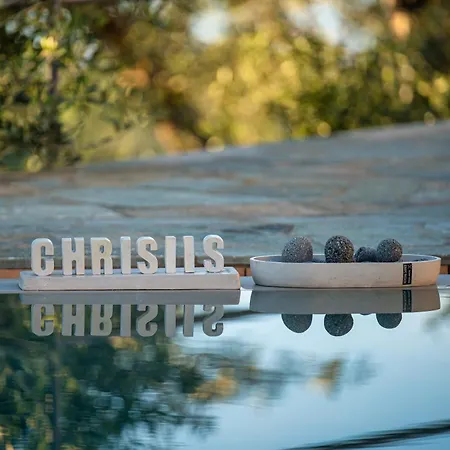 Chrisiis Villa